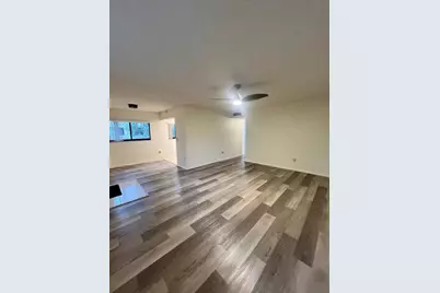 11707 Raintree Village Boulevard #C, Temple Terrace, FL 33617 - Photo 9