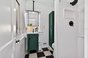 736 6th St N, Saint Petersburg, FL 33701 - Photo 25