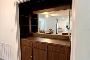 1945 68th Ave S, Saint Petersburg, FL 33712 - Photo 9