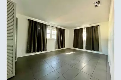 1945 68th Avenue S, Saint Petersburg, FL 33712 - Photo 19