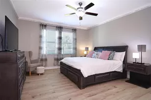 9804 Ivory Dr, Sun City Center, FL 33573 - Photo 17