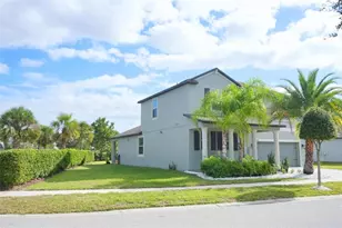 9804 Ivory Dr, Sun City Center, FL 33573 - Photo 3