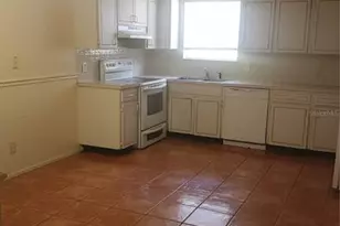 14460 Reuter Strasse Cir, Tampa, FL 33613 - Photo 5