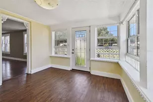 1925 52nd St S, Gulfport, FL 33707 - Photo 23