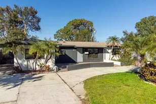 1899 66th Ave N, Saint Petersburg, FL 33702 - Photo 3