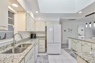 1506 Bentwood Dr, Sun City Center, FL 33573 - Photo 19