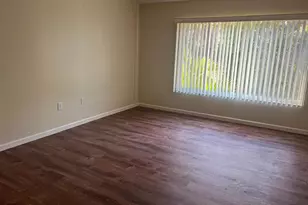 29929 Playa Del Rey Ln, Wesley Chapel, FL 33543 - Photo 17