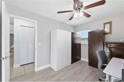736 S 58th Street, Tampa, FL 33619 - Photo 15