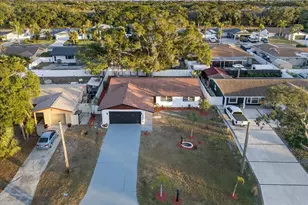5819 Tampa Shores Blvd, Tampa, FL 33615 - Photo 3