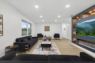 5819 Tampa Shores Blvd, Tampa, FL 33615 - Photo 7