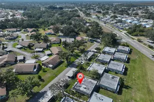 1811 Bedford Ln, Sun City Center, FL 33573 - Photo 21