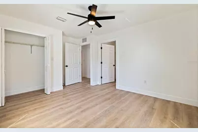 3738 18th Terrace S, Saint Petersburg, FL 33711 - Photo 21