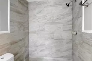 3202 Russett Dr, Tampa, FL 33618 - Photo 27