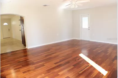 4006 W Wisconsin Avenue, Tampa, FL 33616 - Photo 7