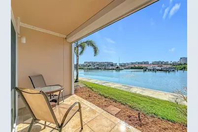 7930 Sun Island Dr S #111, South Pasadena, FL 33707 - Photo 1