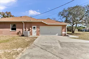 2259 Fentress Ct, Spring Hill, FL 34609 - Photo 61