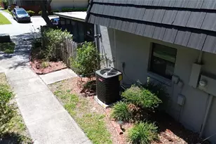 12709 Tall Pine Dr, Tampa, FL 33625 - Photo 7