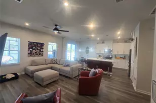 8052 Greenway Ave, Wesley Chapel, FL 33544 - Photo 13