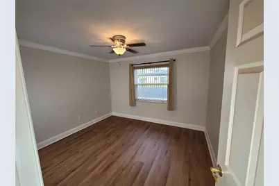 6550 Teak Court, Zephyrhills, FL 33542 - Photo 9