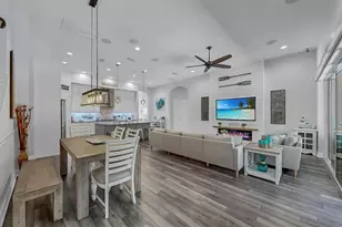 7709 Paradiso Dr, Apollo Beach, FL 33572 - Photo 5