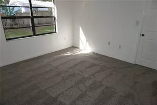 101 Lake Ave NE, Largo, FL 33771 - Photo 11