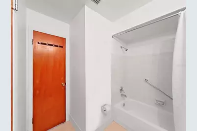 5060 76th Avenue N #409, Pinellas Park, FL 33781 - Photo 17