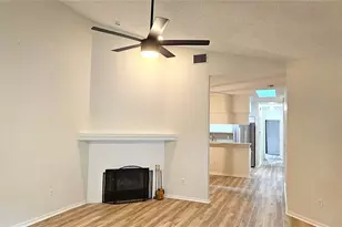 2726 Penzance St, Palm Harbor, FL 34684 - Photo 5