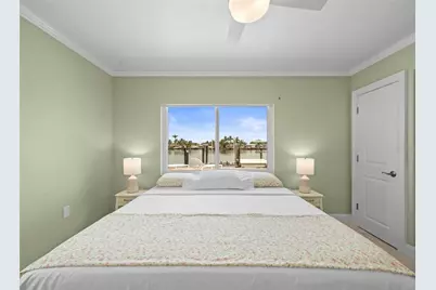 16129 4th Street E, Redington Beach, FL 33708 - Photo 33