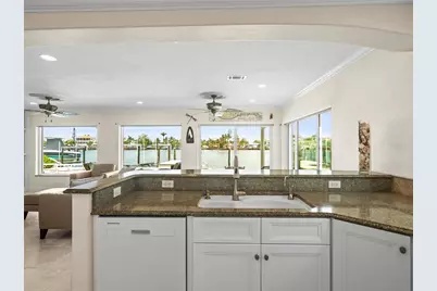 16129 4th Street E, Redington Beach, FL 33708 - Photo 23