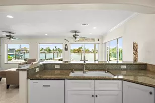 16129 4th St E, Redington Beach, FL 33708 - Photo 23