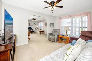 7830 39th Terrace N, Saint Petersburg, FL 33709 - Photo 11