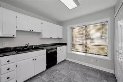 2733 Nicole Circle, Palm Harbor, FL 34684 - Photo 15