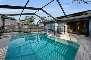 2733 Nicole Cir, Palm Harbor, FL 34684 - Photo 35