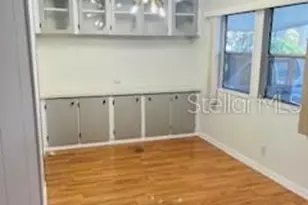 6950 46th Ave N, Saint Petersburg, FL 33709 - Photo 3