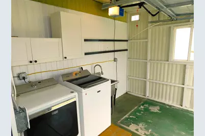 37320 8th Avenue, Zephyrhills, FL 33542 - Photo 25