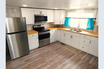 37320 8th Avenue, Zephyrhills, FL 33542 - Photo 5