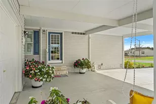 15922 Brookridge Blvd, Brooksville, FL 34613 - Photo 9