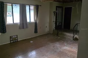 6106 Idle a While Cir, Dade City, FL 33523 - Photo 5