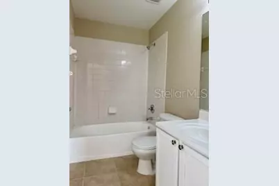 402 Kensington Lake Circle, Brandon, FL 33511 - Photo 19