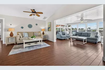 333 La Hacienda Drive, Indian Rocks Beach, FL 33785 - Photo 15