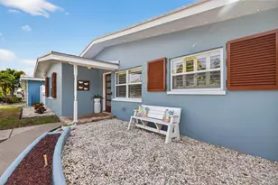 333 La Hacienda Dr, Indian Rocks Beach, FL 33785 - Photo 7