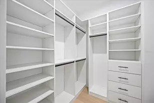 3601 W Platt St, Tampa, FL 33609 - Photo 49