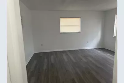 2075 Plateau Road, Clearwater, FL 33755 - Photo 7