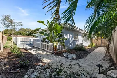 1856 Cameo Way, Clearwater, FL 33756 - Photo 37