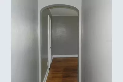 434 Joyce Terrace N, Saint Petersburg, FL 33701 - Photo 5