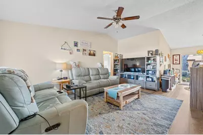 9979 88th Way, Seminole, FL 33777 - Photo 3