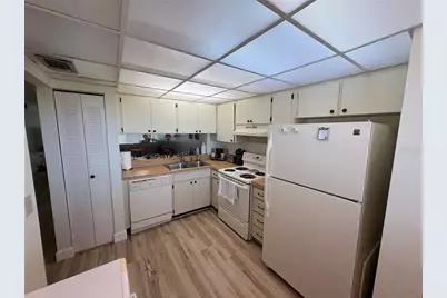 19531 Gulf Boulevard #502, Indian Shores, FL 33785 - Photo 13