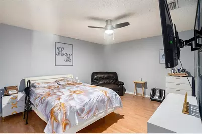 15906 Country Farm Place, Tampa, FL 33624 - Photo 15