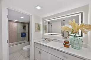 19701 Gulf Blvd, Indian Shores, FL 33785 - Photo 17