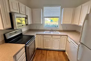 12222 Country White Cir, Tampa, FL 33635 - Photo 7